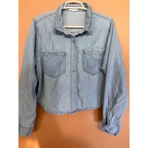 Sweet Envy Light Wash Cropped Denim Button Up Shirt Womens XL Blue Chambray Top